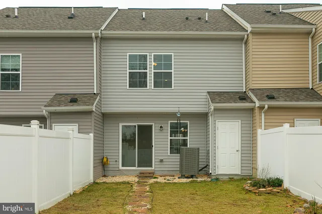 $253,000 | 107 Loblolly Drive, Bunker Hill, WV 25413