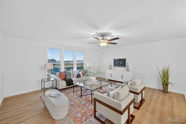 $399,900 | 5018 Becks Lndg Lane, St. Charles, MO 63301