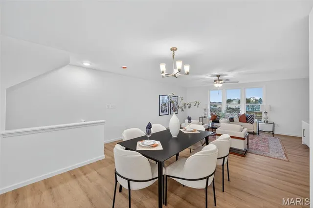 $413,965 | 5018 Becks Lndg Lane, St. Charles, MO 63301