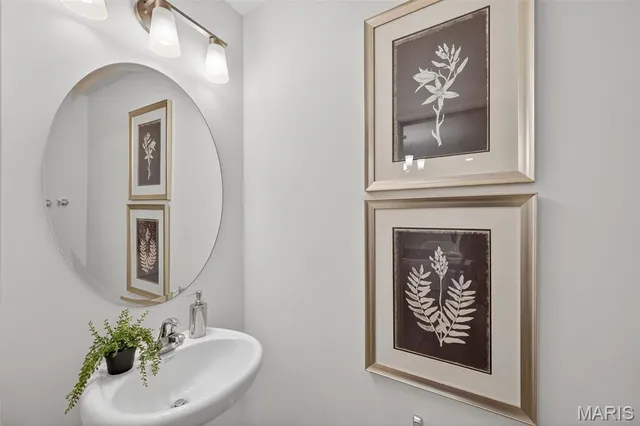 $413,965 | 5018 Becks Lndg Lane, St. Charles, MO 63301