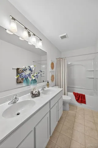 $413,965 | 5018 Becks Lndg Lane, St. Charles, MO 63301