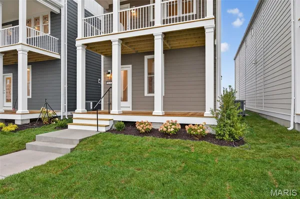 $399,900 | 5018 Becks Lndg Lane, St. Charles, MO 63301