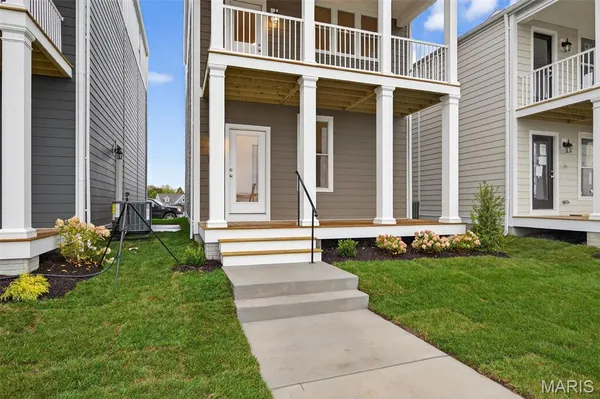 $399,900 | 5018 Becks Lndg Lane, St. Charles, MO 63301