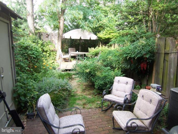 private fenced in back patio