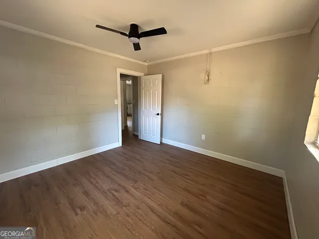 wooden floor in an empty room