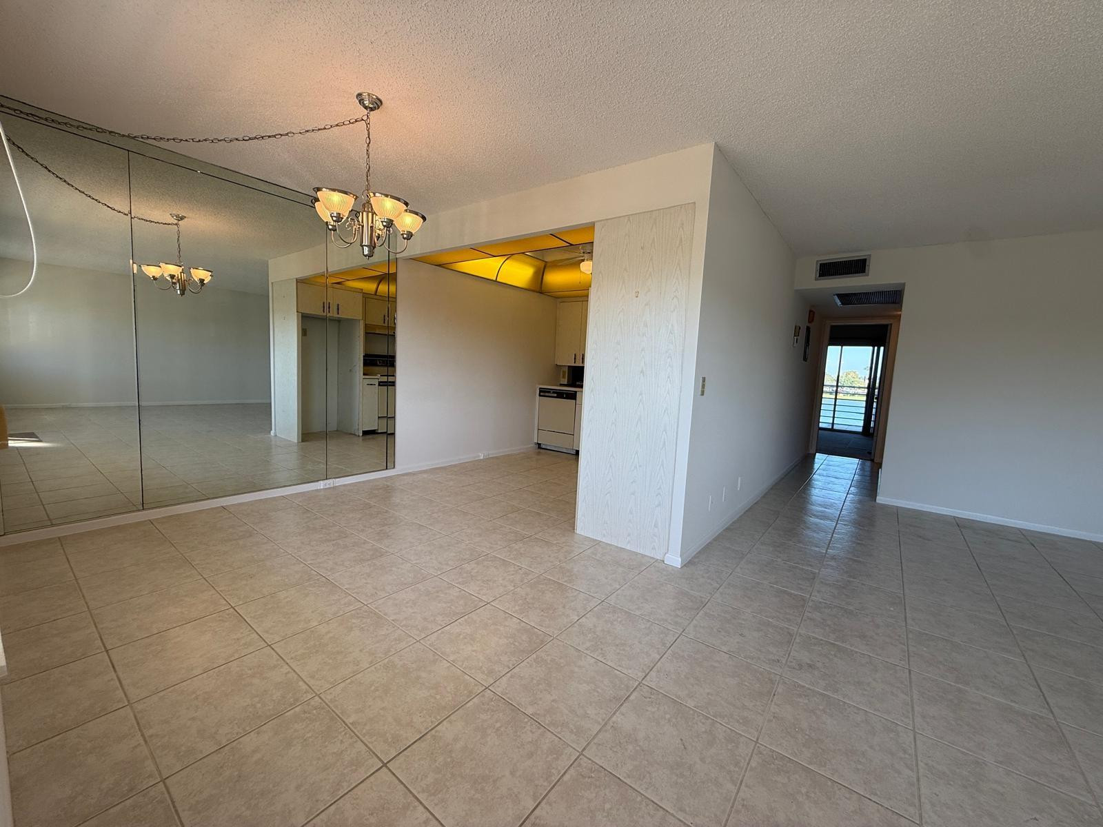 3022 Ainslie Drive, Unit 3022 Boca Raton, FL 33434 - Photo 3 of 29 Photo 3