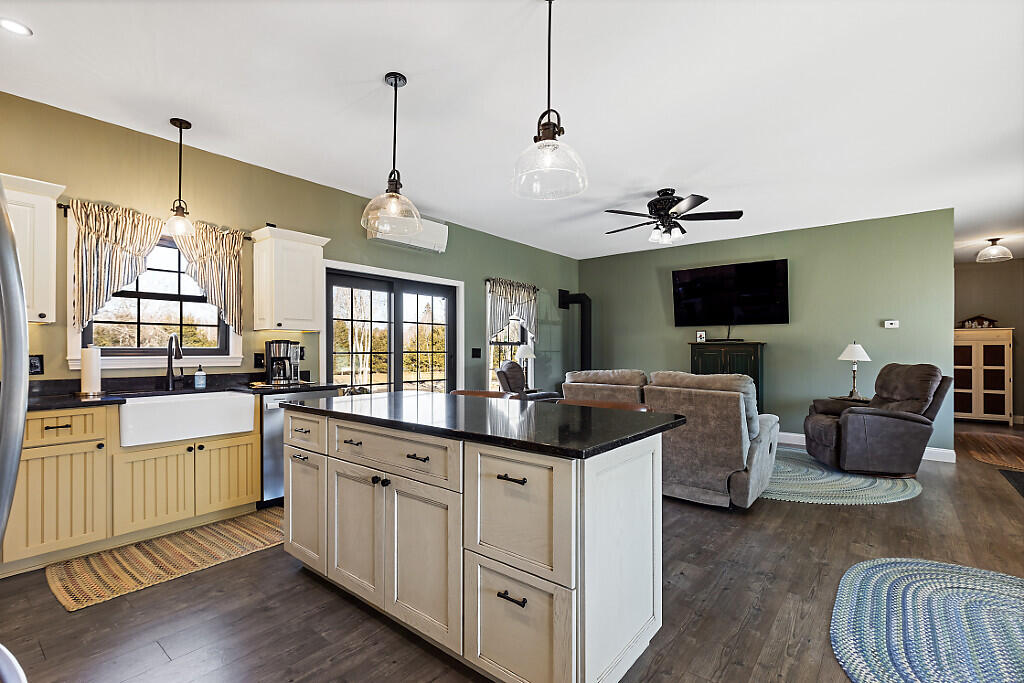 25 Curtis Lane Palmyra, ME 04965 - Photo 12 of 48 Kitchen