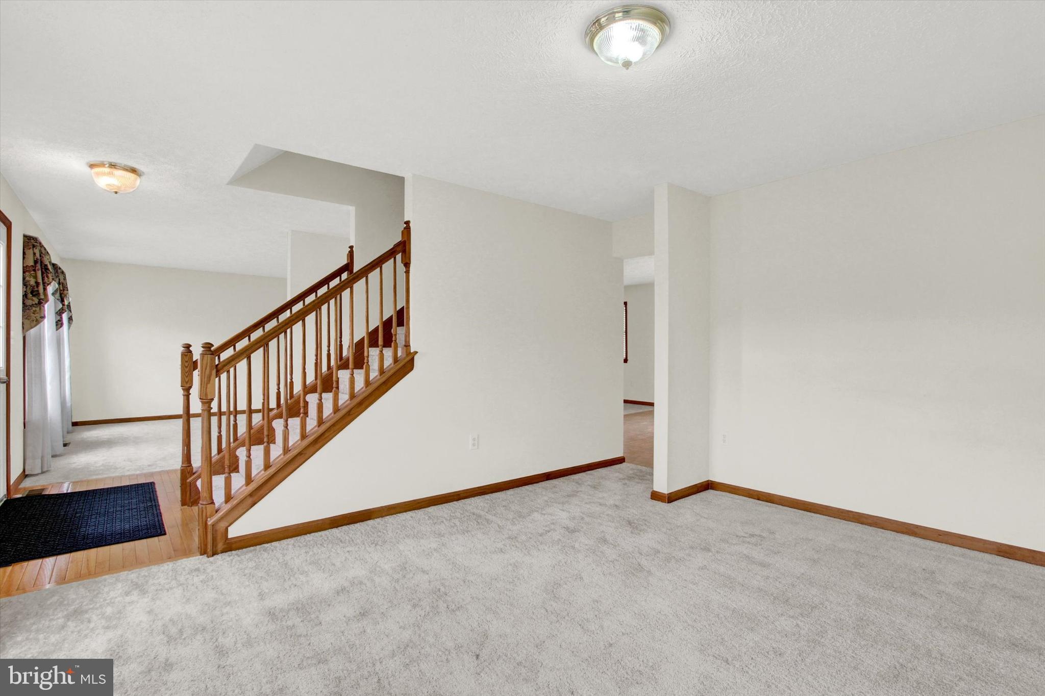 1139 Impounding Dam Road Hanover, PA 17331 - Photo 6 of 28
