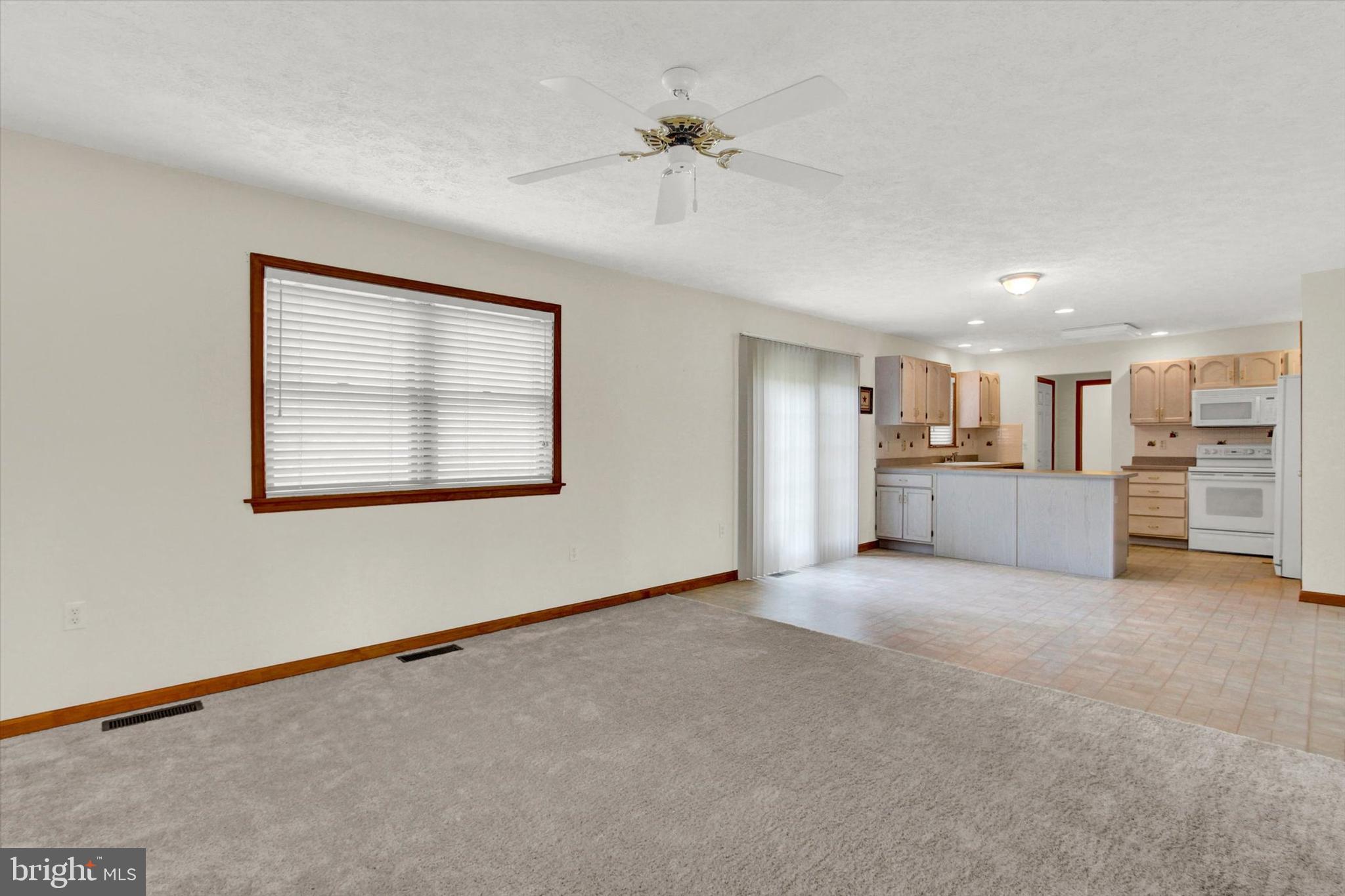 1139 Impounding Dam Road Hanover, PA 17331 - Photo 10 of 28