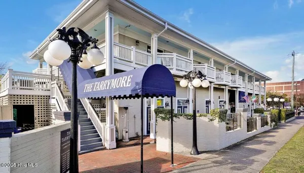 $332,500 | 102 South 2nd Street, Unit 210, Wilmington, NC 28401