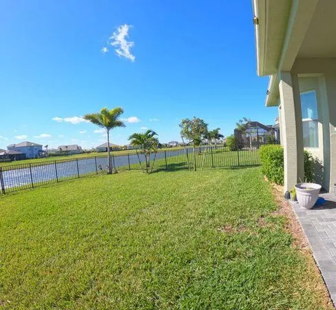 $4,200 | 15557 Goldfinch Circle, Westlake, FL 33470