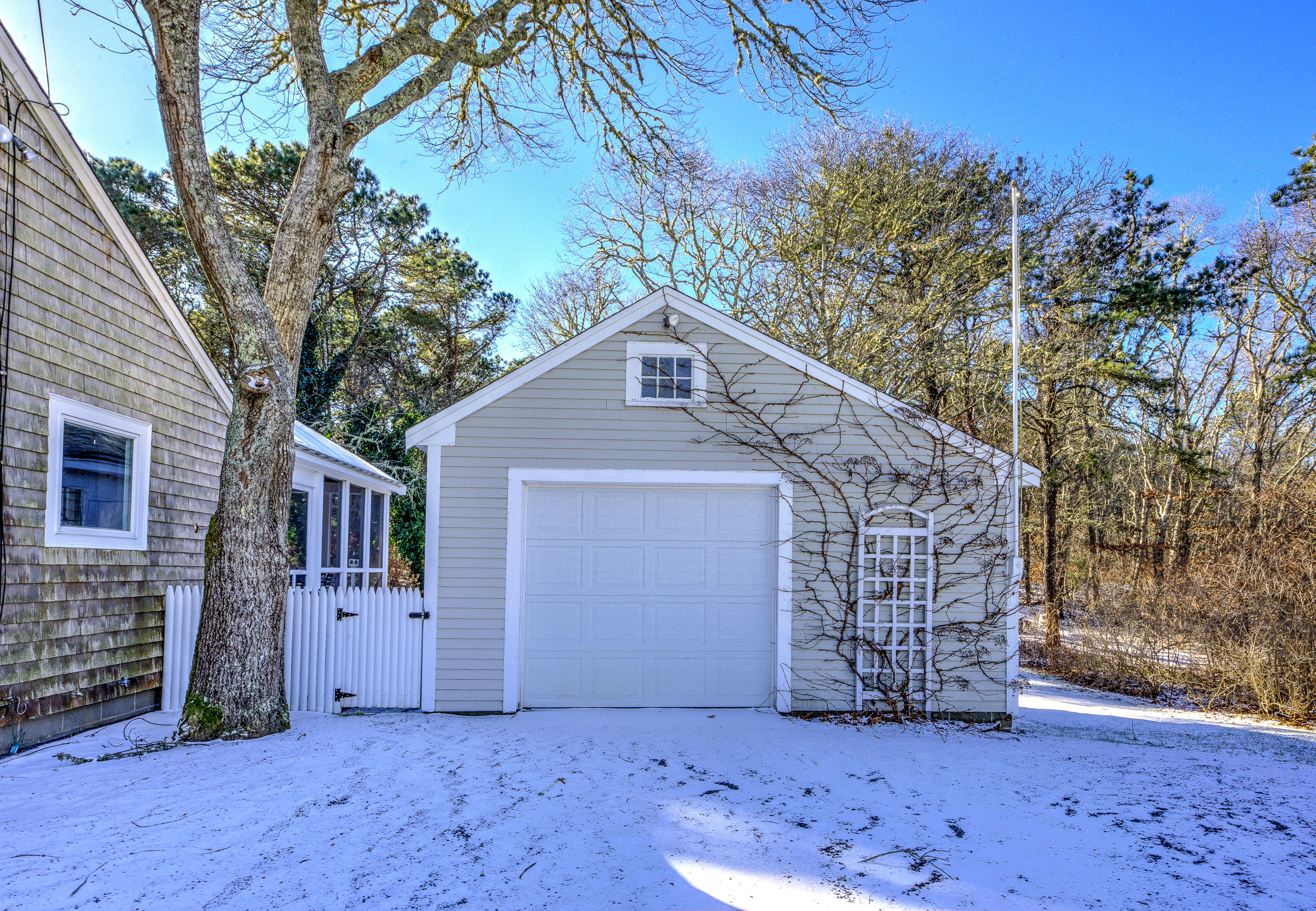36 Deep Hole Road Harwich Port, MA 02646 - Photo 11 of 34 a front view of a house with a yard