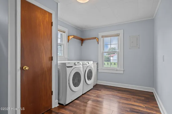 $245,000 | 385 Highway 70 Bettie, Beaufort, NC 28516