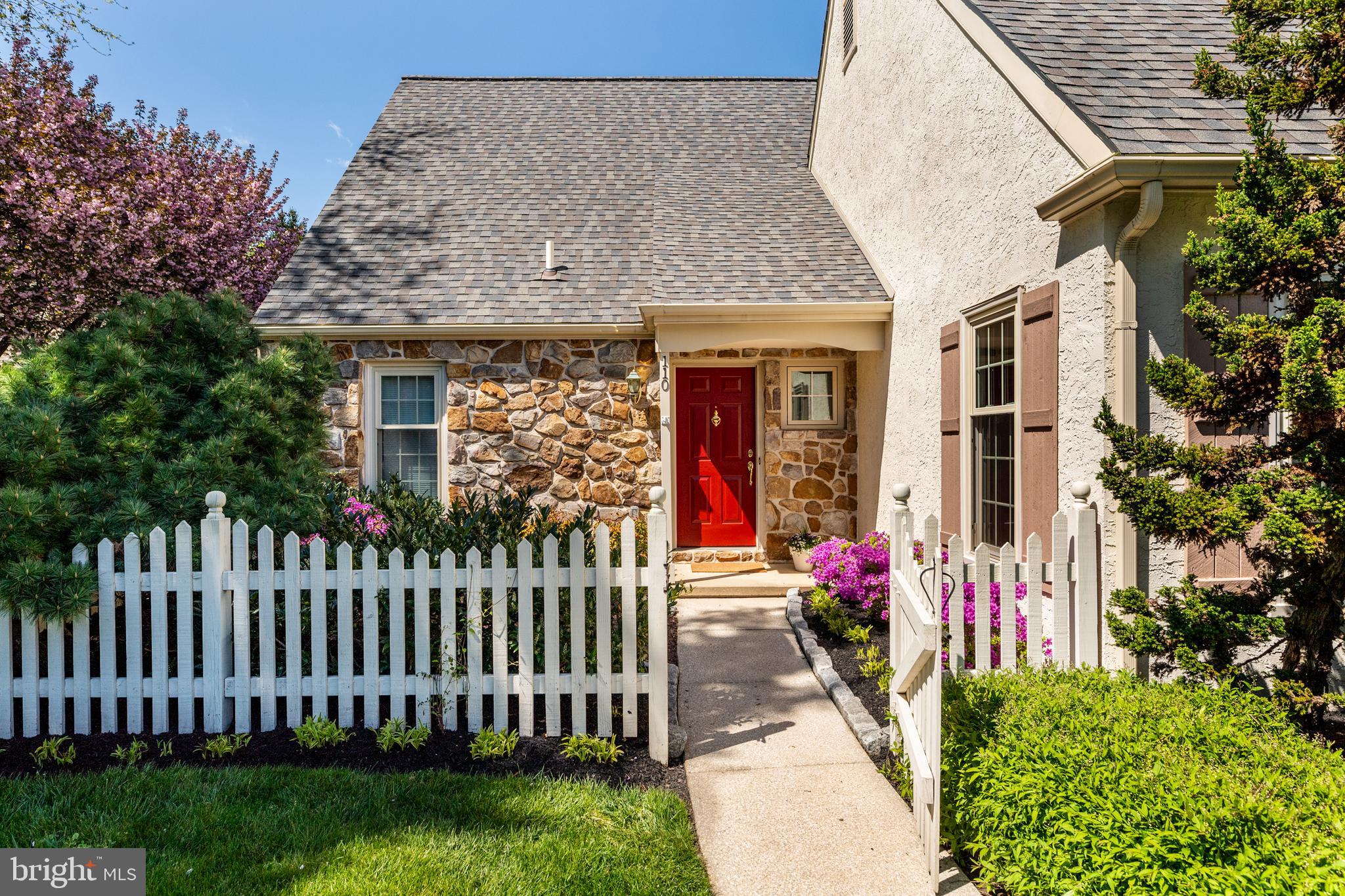 110 Quail Lane Wayne, PA 19087 - Photo 2 of 36 garden gate entry