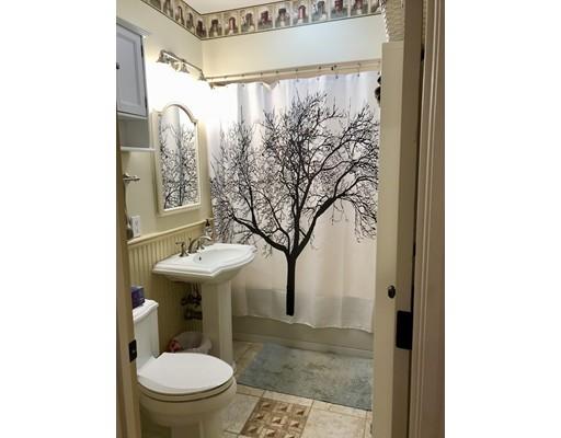 41 Perley Road North Andover, MA 01845 - Photo 16 of 30 Gallery Image 16