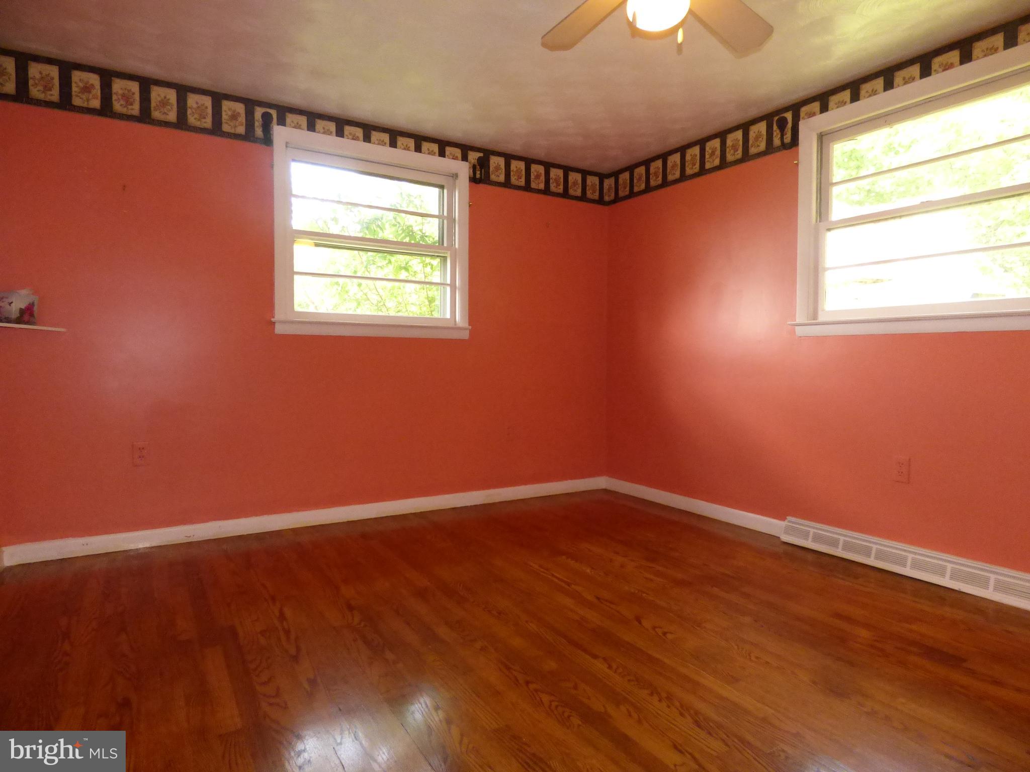 3931 Ridgewood Road York, PA 17406 - Photo 17 of 33 Gallery Image 17