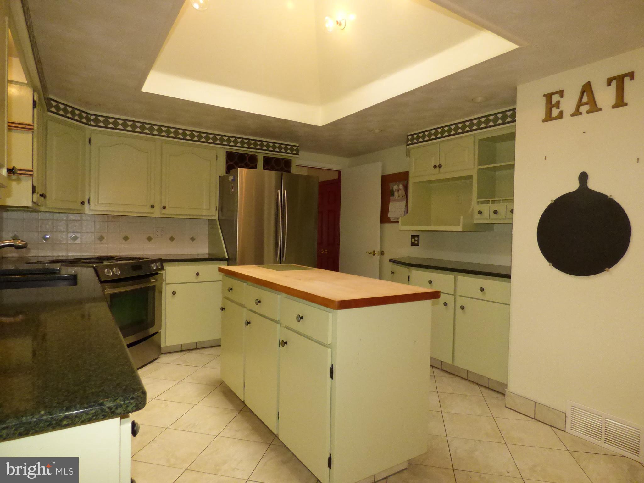 3931 Ridgewood Road York, PA 17406 - Photo 10 of 33 Gallery Image 10