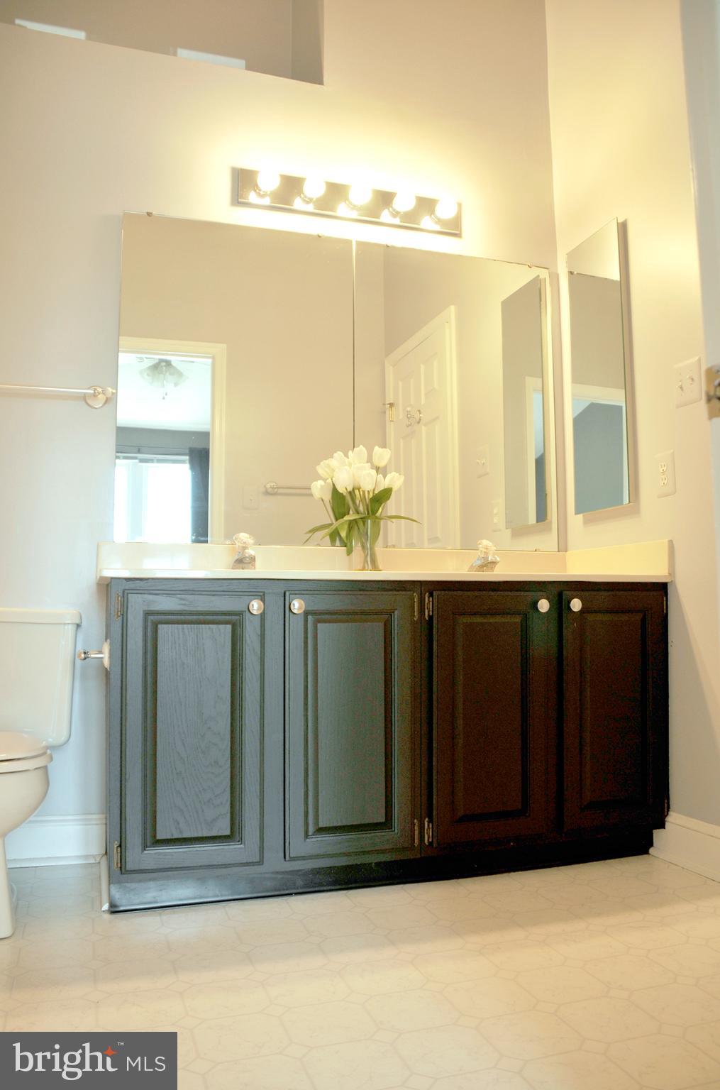 8022 Brightfield Road Ellicott City, MD 21043 - Photo 18 of 36 Gallery Image 18