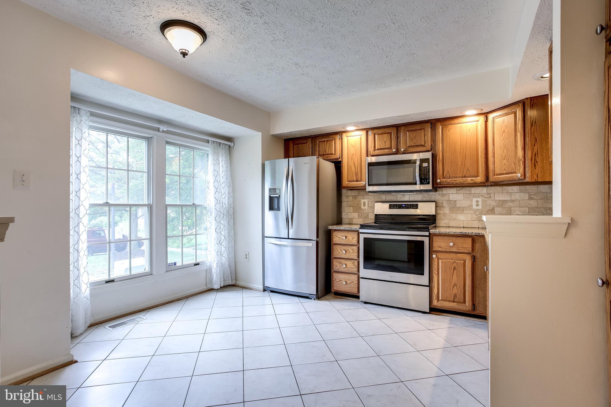 8022 Brightfield Road Ellicott City, MD 21043 - Photo 10 of 36 Gallery Image 10