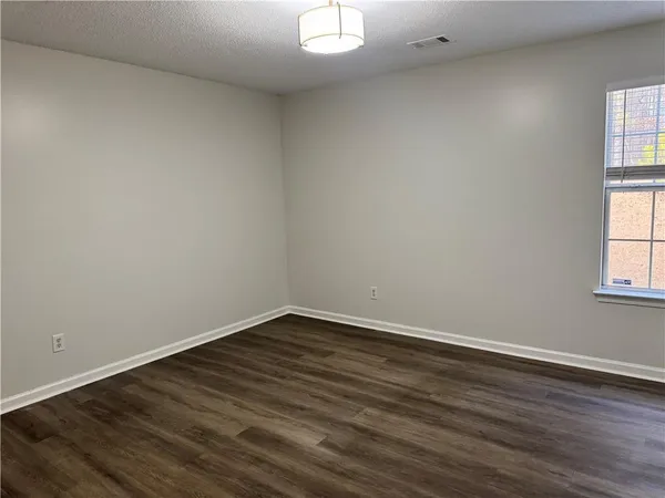 $3,000 | 4228 Defoors Farm Trail, Powder Springs, GA 30127