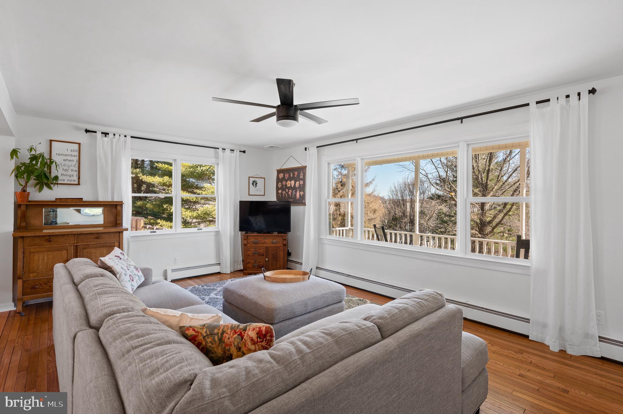 1104 Yankee Drive Downingtown, PA 19335 - Photo 4 of 35