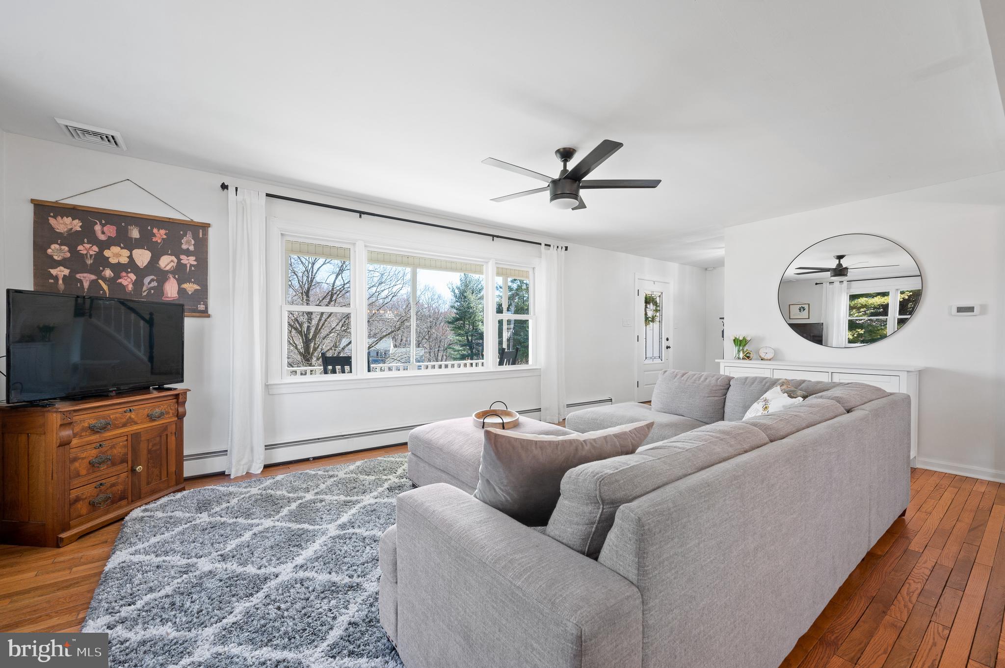 1104 Yankee Drive Downingtown, PA 19335 - Photo 5 of 35