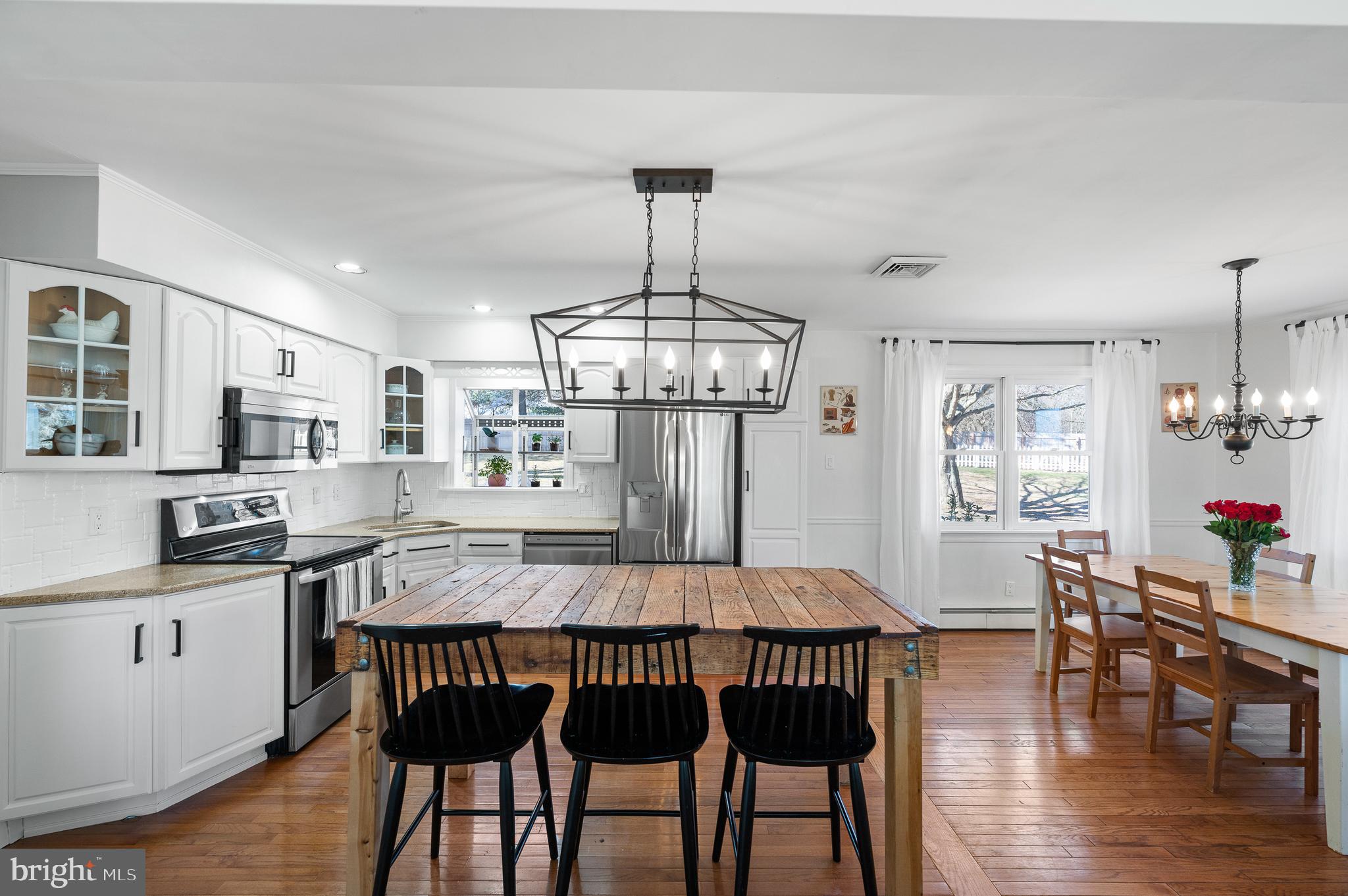 1104 Yankee Drive Downingtown, PA 19335 - Photo 6 of 35