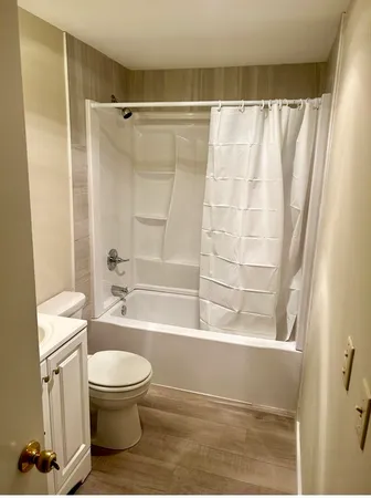$1,700 | 325 Ashland Avenue, Unit 3, Southbridge, MA 01550