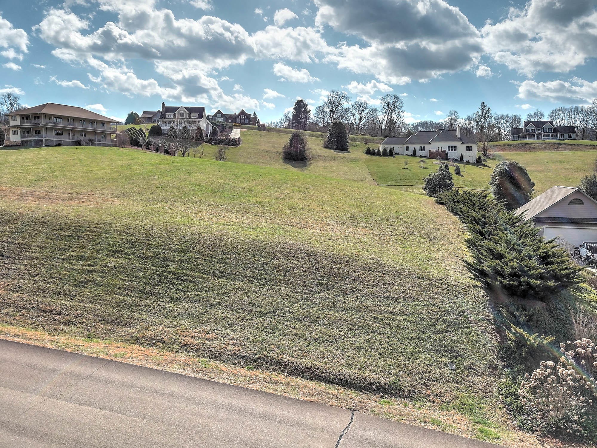 104 Harbor Point Road Butler, TN 37640 - Photo 11 of 12 Gallery Image 11