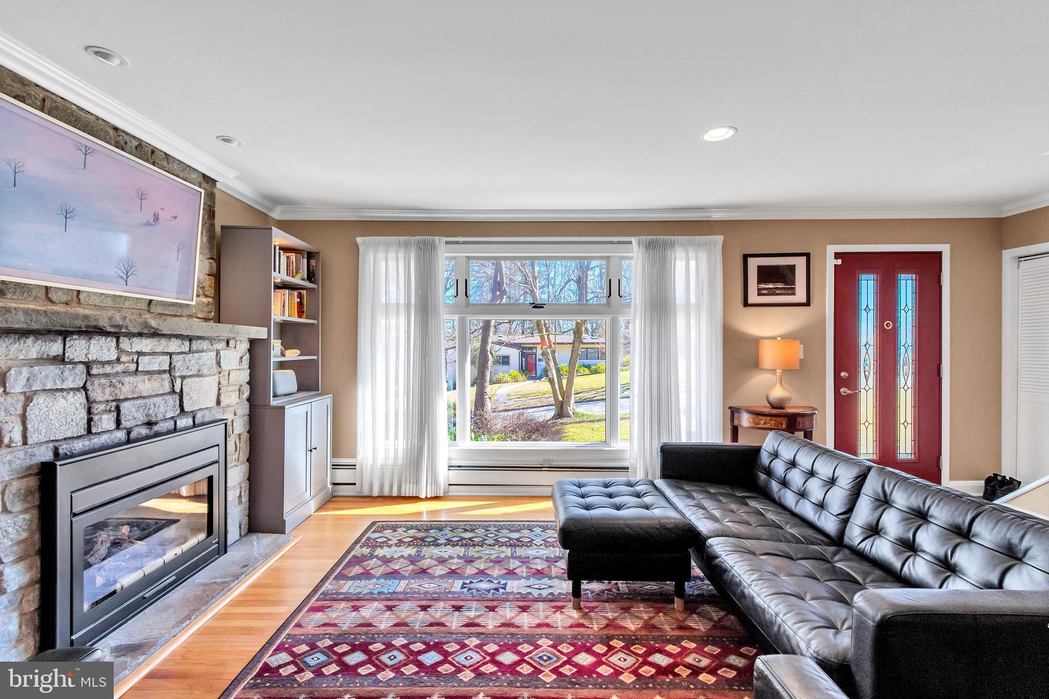 1812 Greenberry Road Baltimore, MD 21209 - Photo 3 of 43 Main level living area is filled with light.