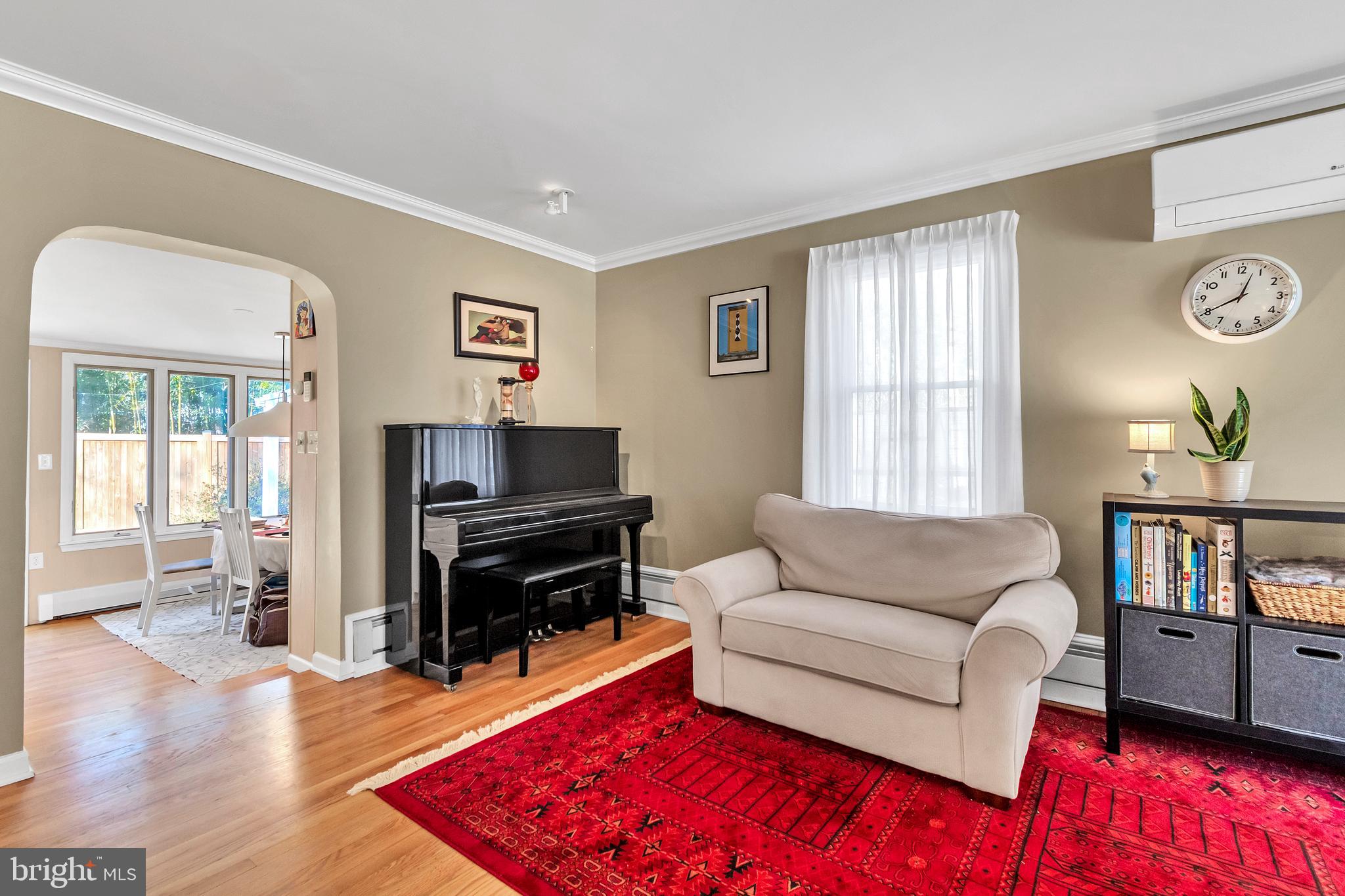 1812 Greenberry Road Baltimore, MD 21209 - Photo 10 of 43 Gallery Image 10