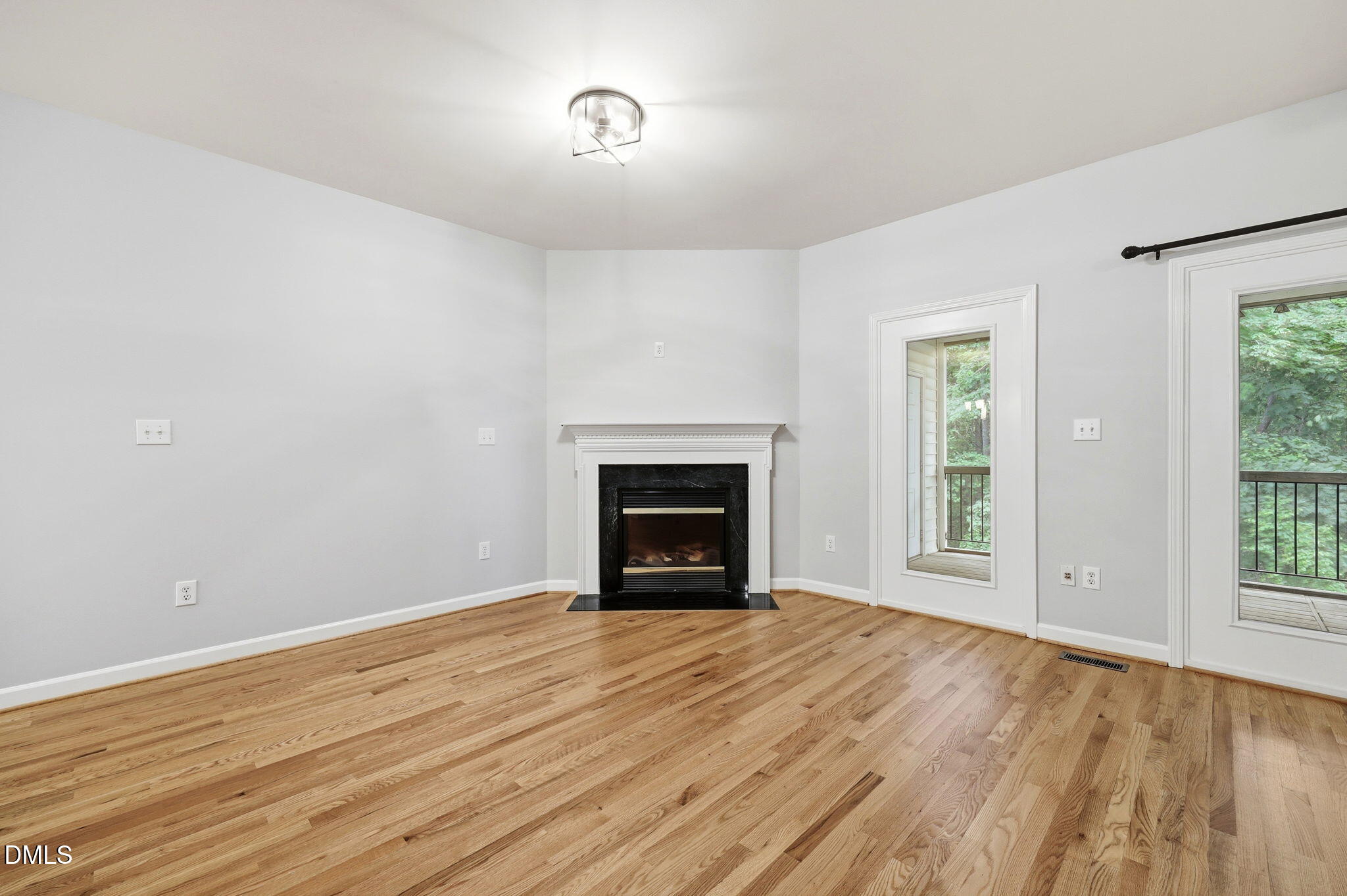 4542 Mistiflower Drive Raleigh, NC 27606 - Photo 10 of 37 23-web-or-mls-IMG_9136-edit