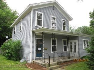 113 West Cushman Street Three Rivers, MI 49093 - Photo 1 of 20 IMG_7482