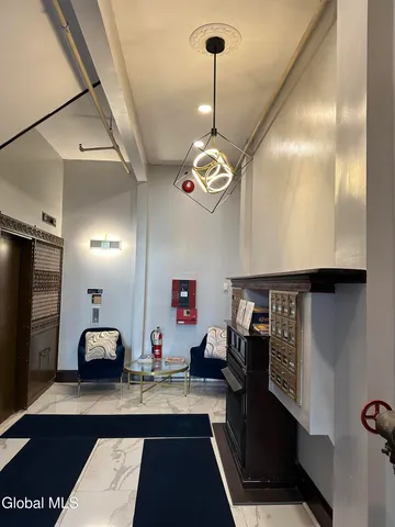 $1,500 | 5 Broadway, Unit 505, Troy, NY 12180