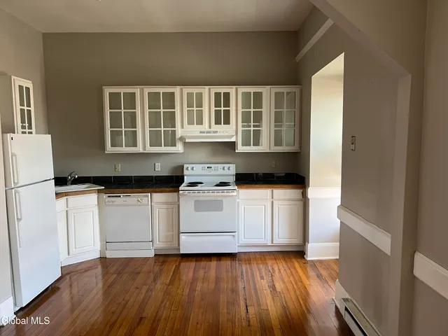 $1,500 | 5 Broadway, Unit 505, Troy, NY 12180