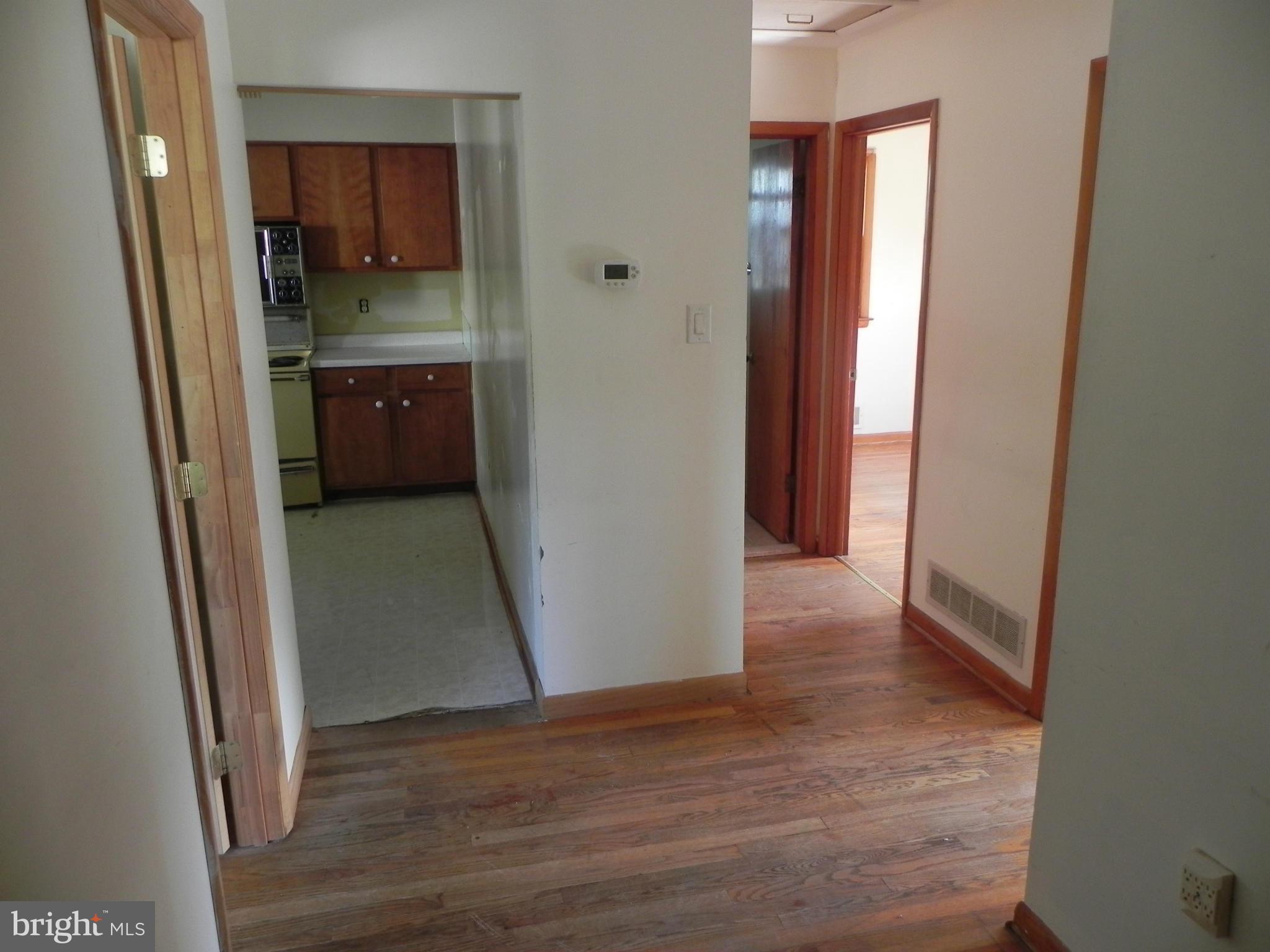 3716 Kanawha Avenue Point of Rocks, MD 21777 - Photo 3 of 11 Interior (General)