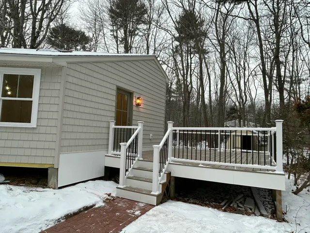 $949,900 | 22 Riverlocks Road, Kennebunk, ME 04043