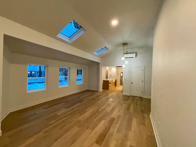 $949,900 | 22 Riverlocks Road, Kennebunk, ME 04043