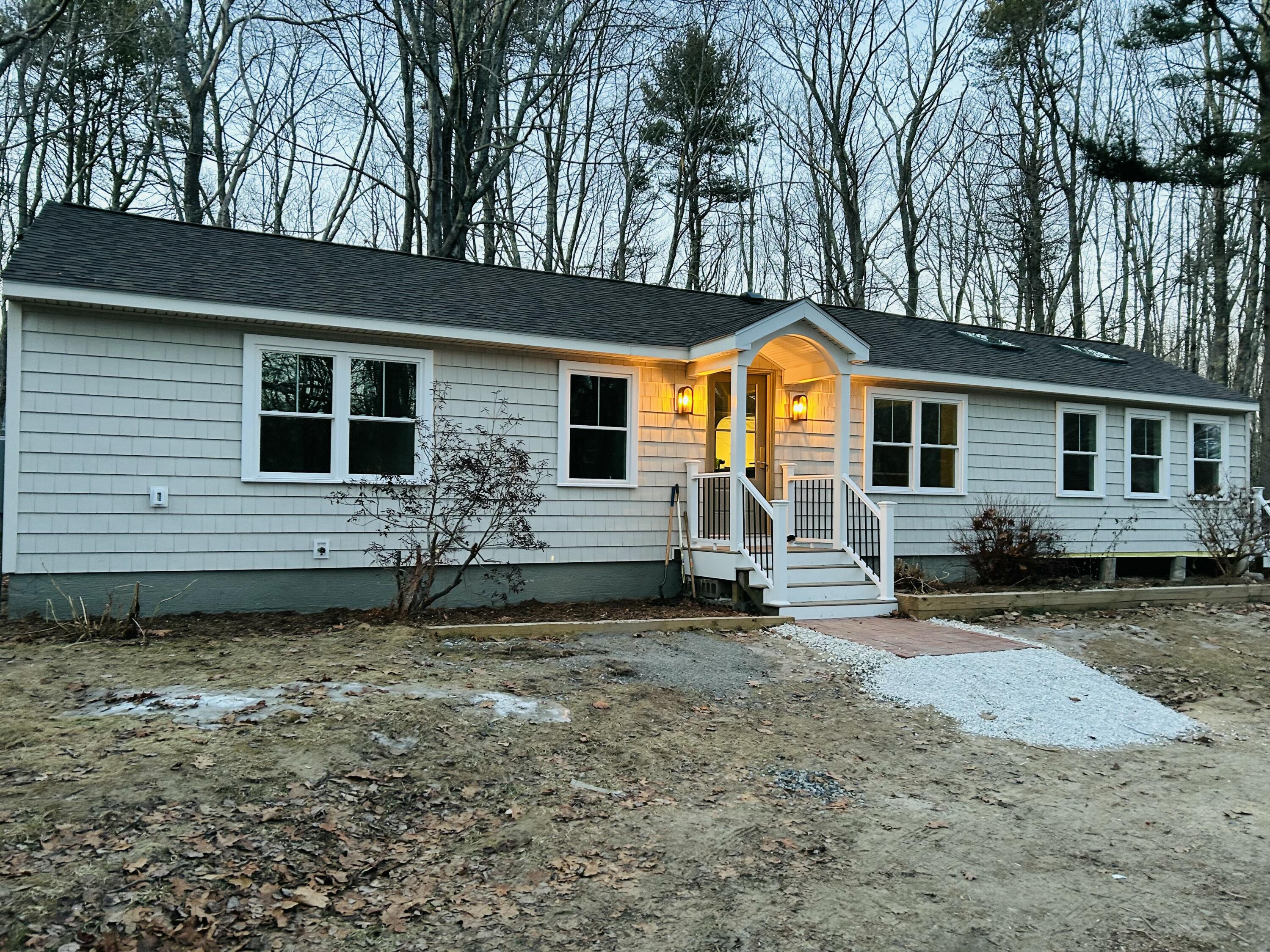 22 Riverlocks Road Kennebunk, ME 04043 - Photo 2 of 83 IMG_0950