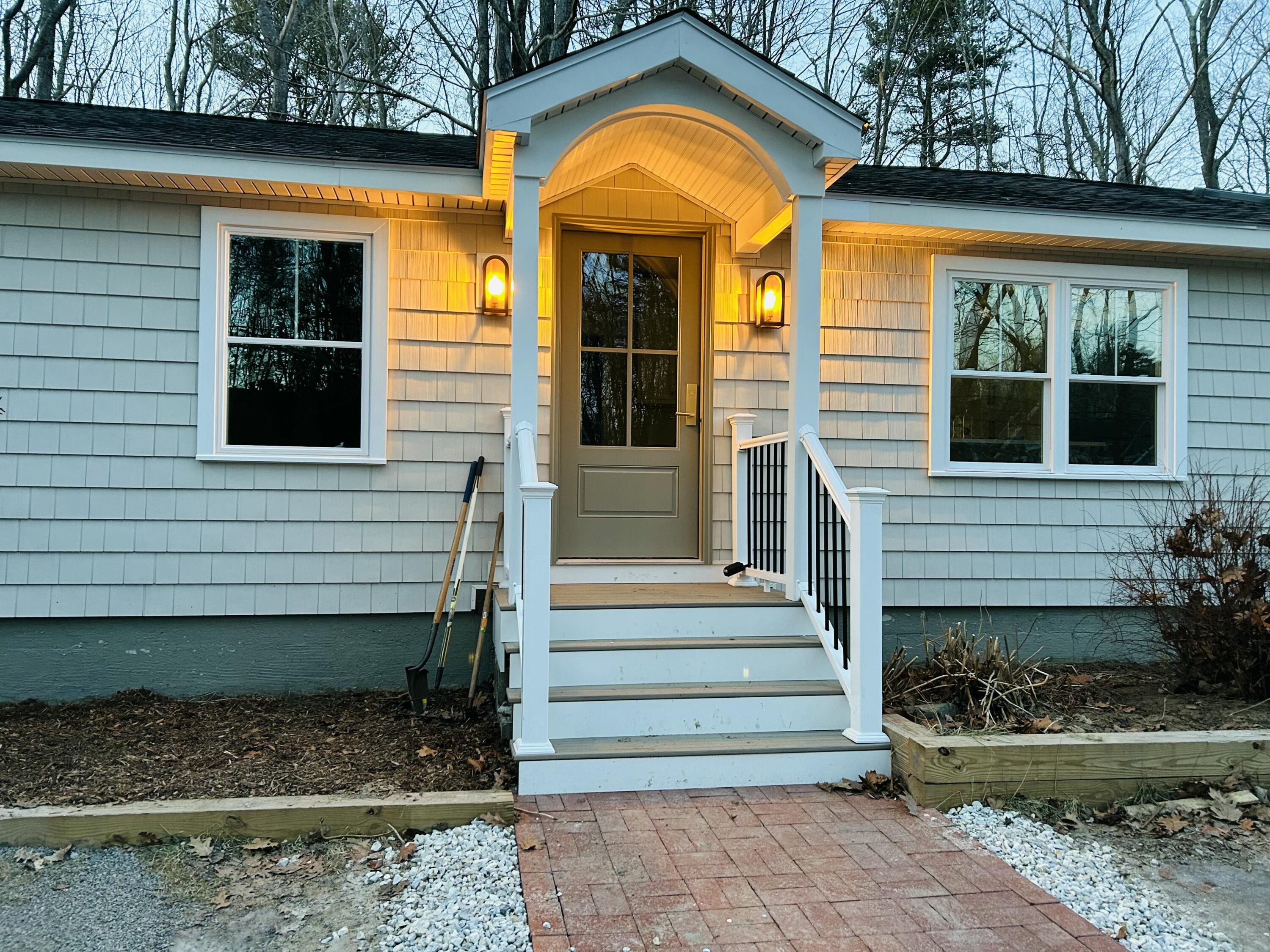 22 Riverlocks Road Kennebunk, ME 04043 - Photo 4 of 83 IMG_0954