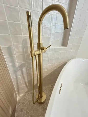 $949,900 | 22 Riverlocks Road, Kennebunk, ME 04043