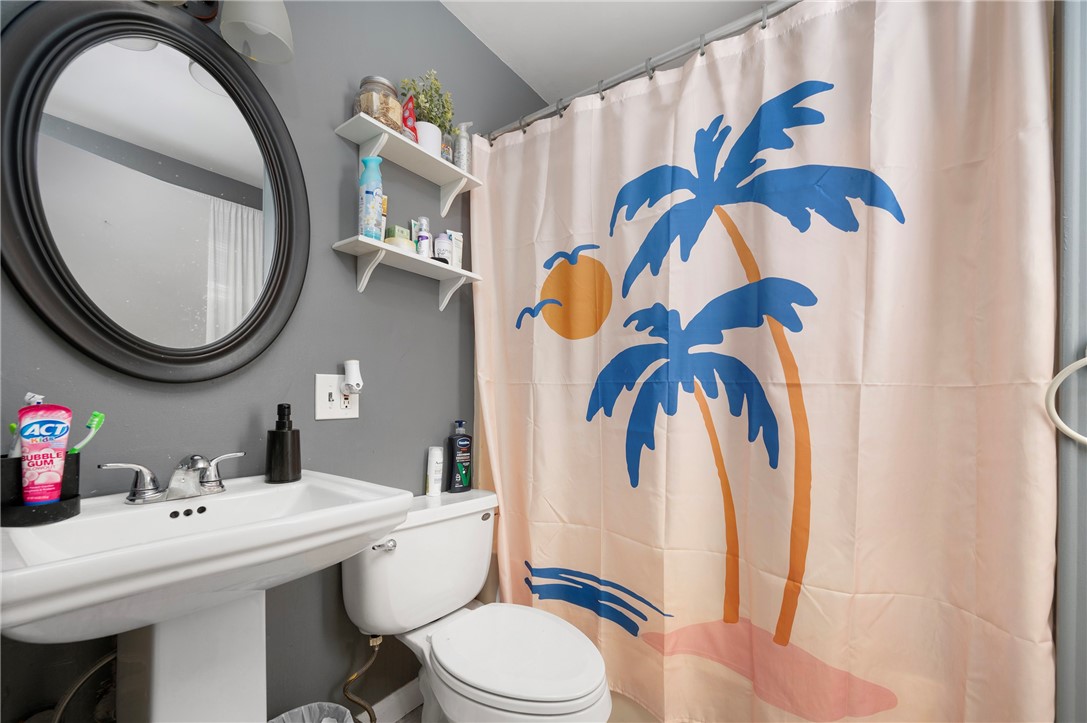 97 Spring Street Pawtucket, RI 02860 - Photo 16 of 27