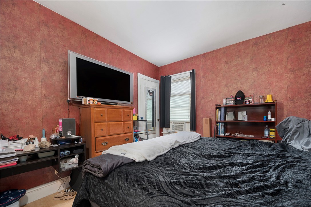 97 Spring Street Pawtucket, RI 02860 - Photo 23 of 27