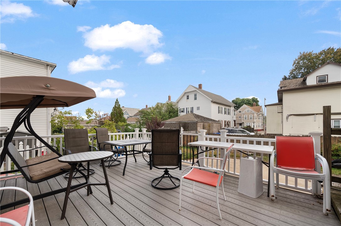 97 Spring Street Pawtucket, RI 02860 - Photo 4 of 27