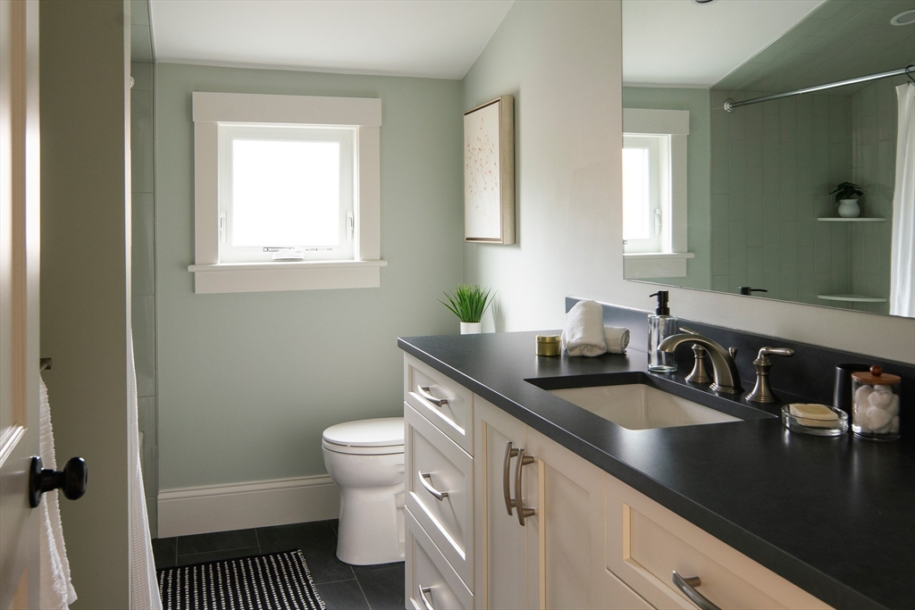 141-143 Oakley Road Belmont, MA 02478 - Photo 22 of 40