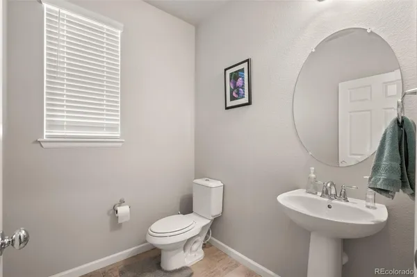 $3,350 | 23830 East Minnow Drive, Aurora, CO 80016