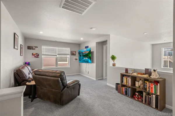 $3,350 | 23830 East Minnow Drive, Aurora, CO 80016