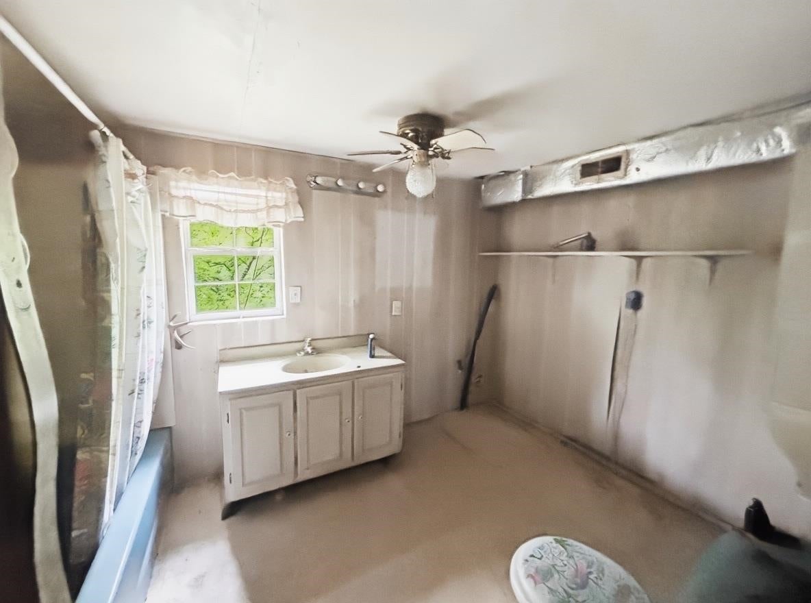 5 Old Country Road Ranger, WV 25557 - Photo 9 of 21 Gallery Image 9