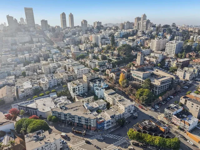 $7,600,000 | 649-651 Francisco Street, San Francisco, CA 94133