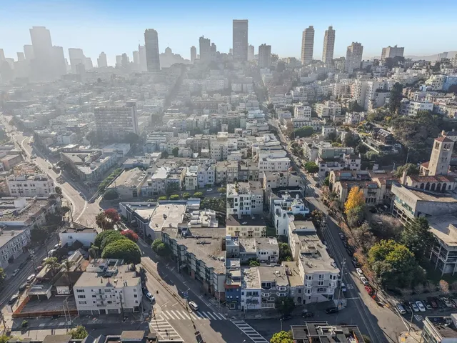 $7,600,000 | 649-651 Francisco Street, San Francisco, CA 94133